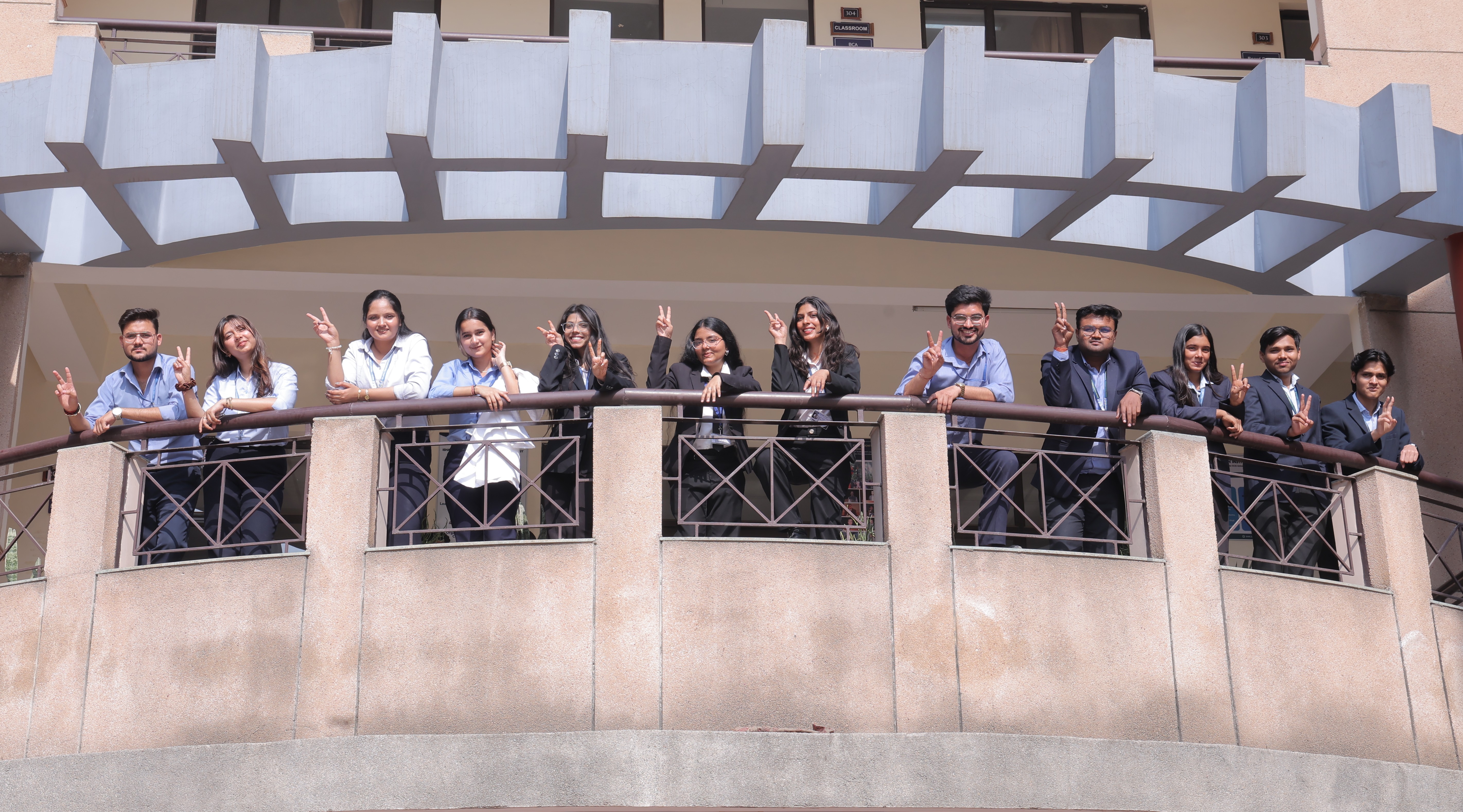 Apply for BCA Admission at Ishan IIMT Greater Noida