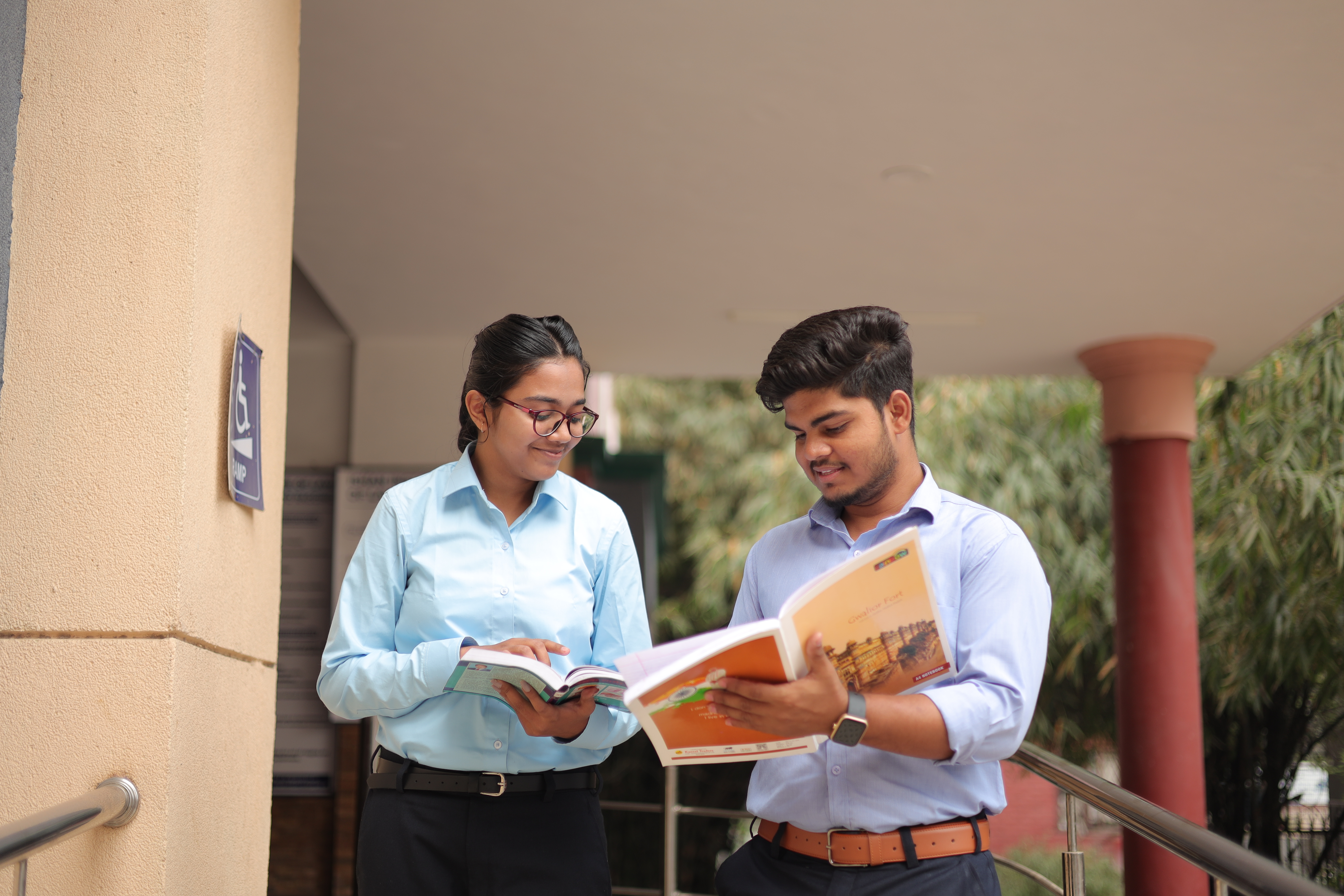 Ishan BBA promotes collaborative learning and career exploration.